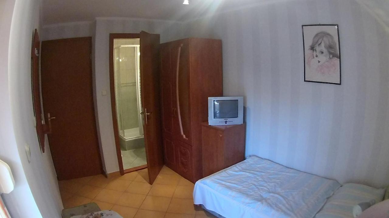 Abigel Vendeghaz Hotel Harkány Exterior photo